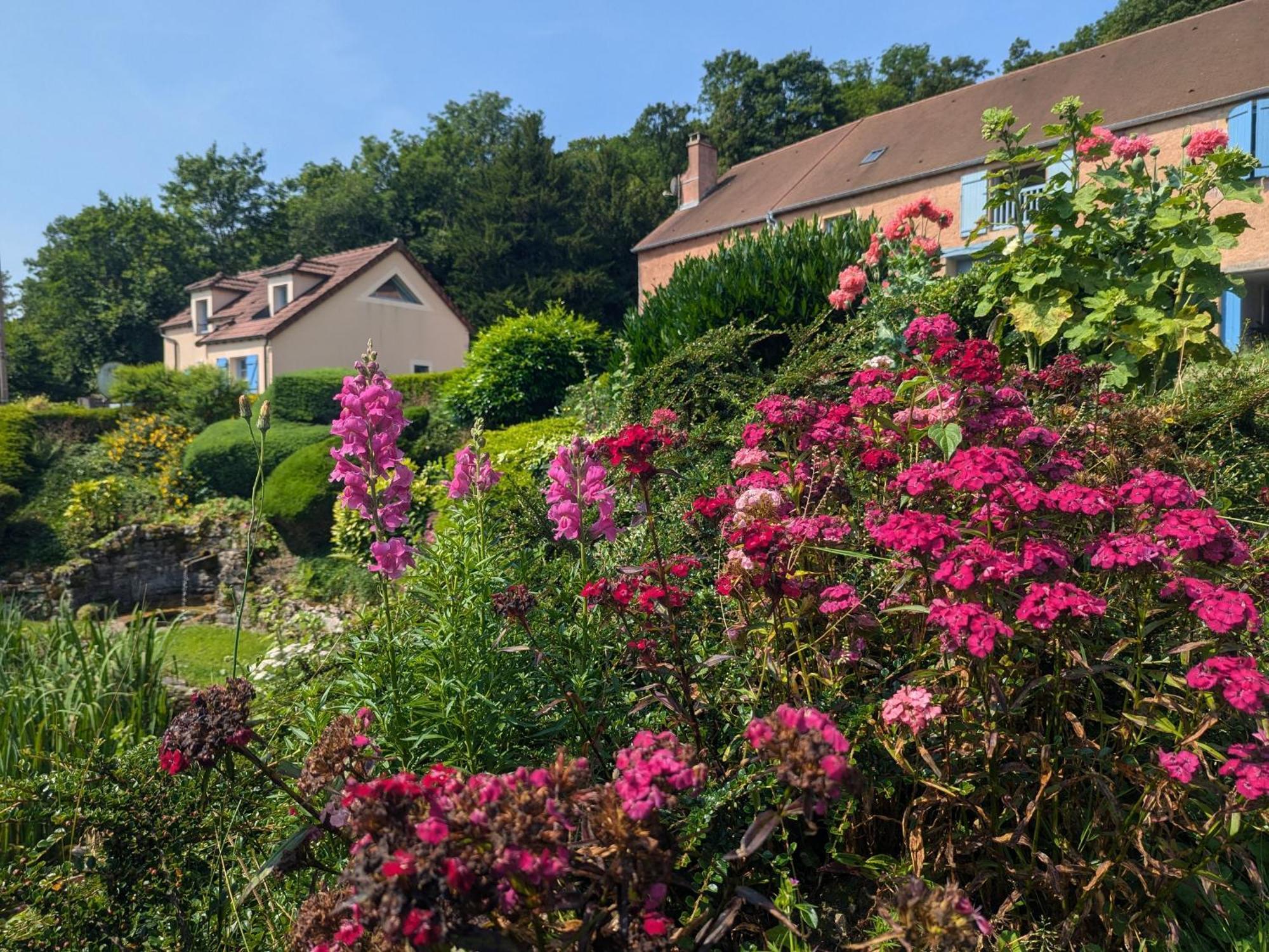 Maison Charmante A Langres Avec Wi-Fi Et Parking - Fr-1-611-43 Zewnętrze zdjęcie